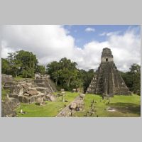 Tikal, photo Mundo Maya, Wikipedia.jpg